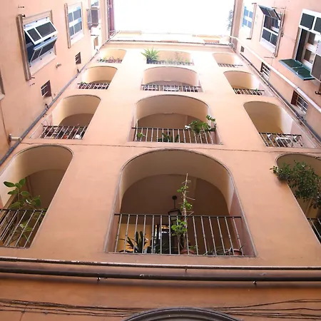 Emma And Livia's Vatican 1 Apartament *